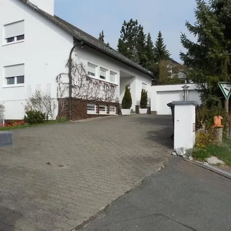 Exklusive Mit Loggia Am Waldrand Apartmán *